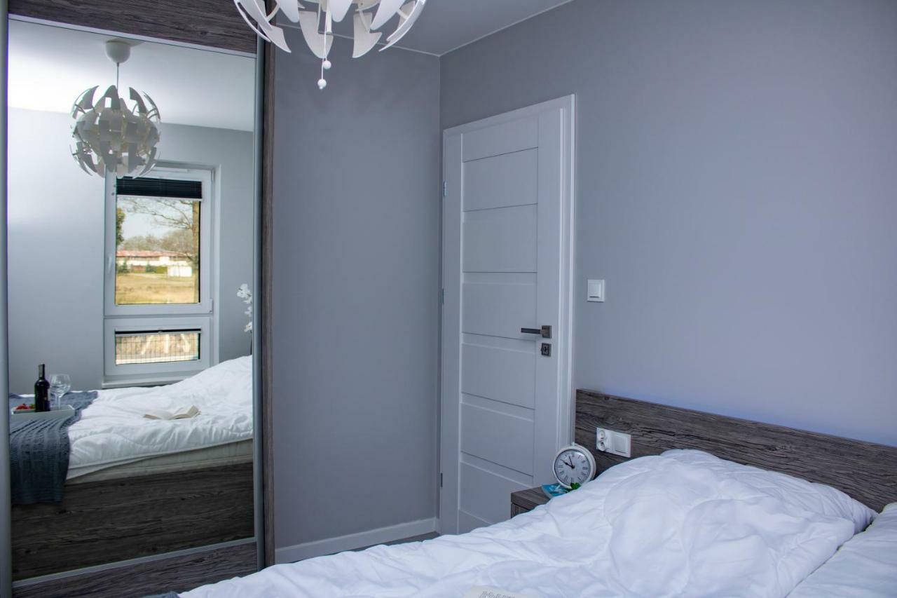 Apartament Z Ogrodkiem Тженсач Екстериор снимка